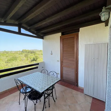 Veliero House * Murta Maria