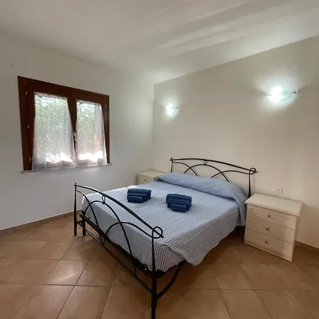 Veliero House