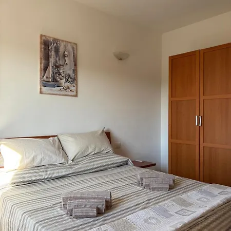 Ferienhaus Veliero House Murta Maria
